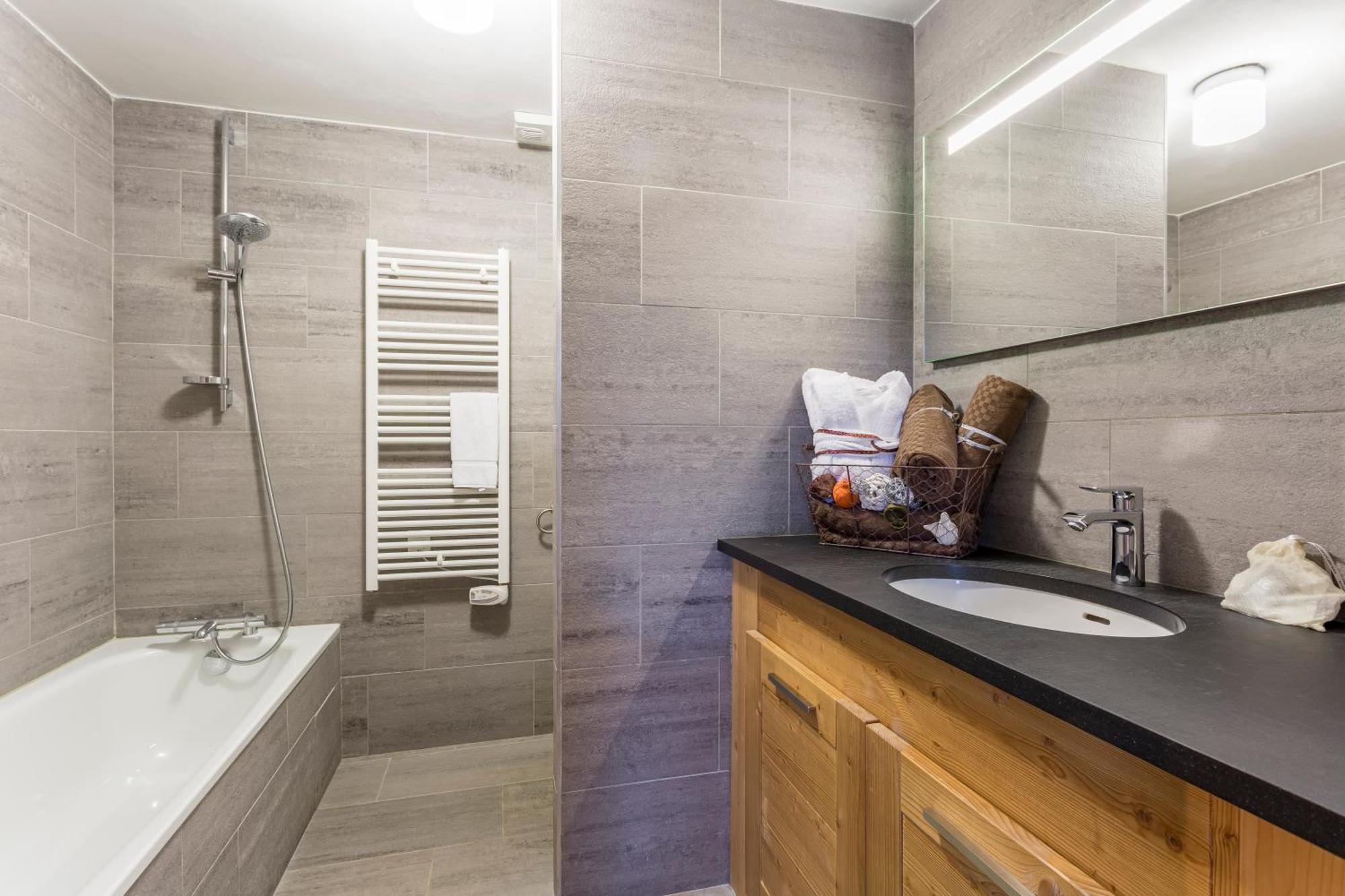 Residence Santa Terra Тин Екстериор снимка